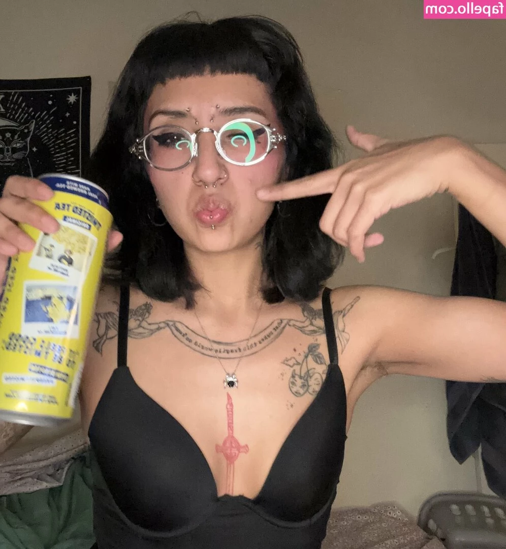 unklemj - i've just sent out a sweet little set (featuring yumi) to those of