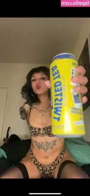 unklemj - Have a wonderful day! Make sure to open up content I send you! Trust
