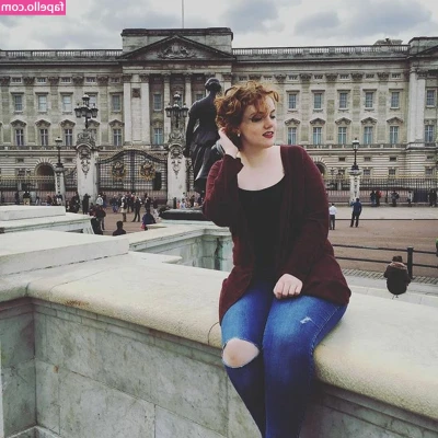 Shannon Purser [ shannon-purser ] - Get In Position & Don’t Forget Where You Belong