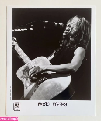 Sheryl Crow [ sheryl-crow ] - Today we are going to start with pictures of my boyfriend, he is 23