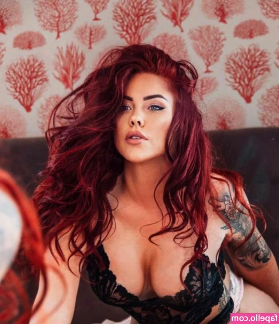 Hayley Desola Pinto [ hayley-desola-pinto ] - 420💨💨💨
