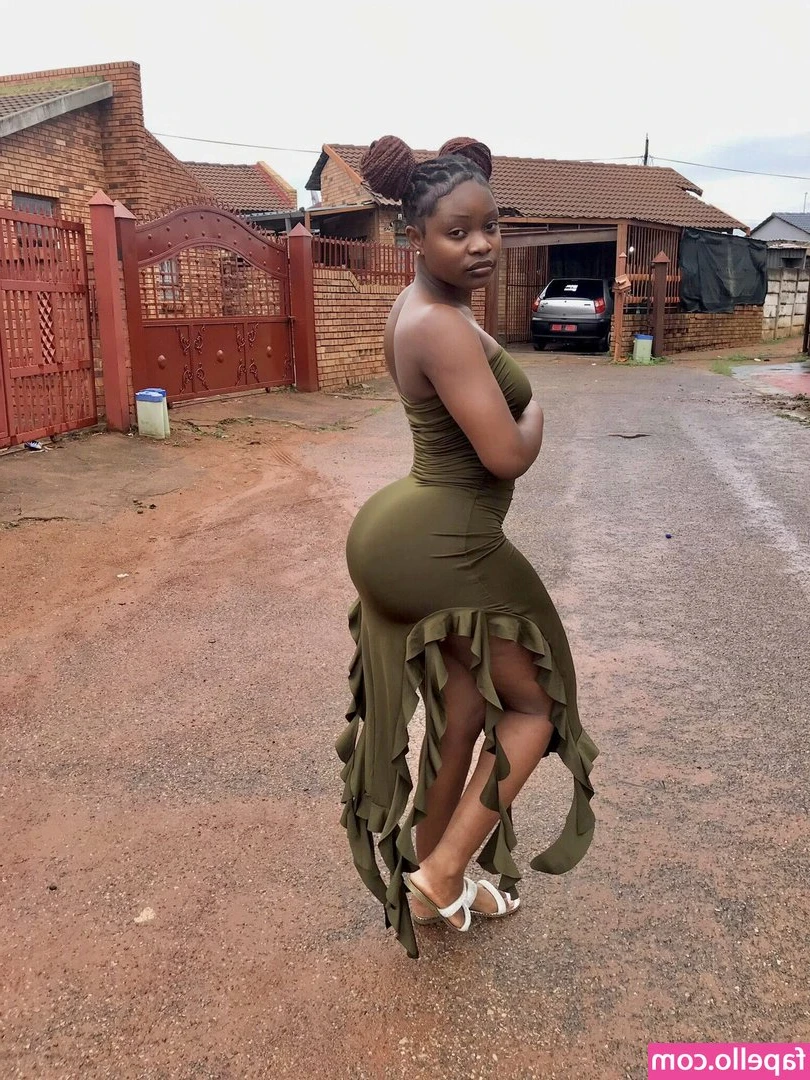 Vunene Taiwo Mabunda [ vunene-taiwo-mabunda ] - Let me shoot all over your face