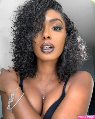 Jourdan Riane [ jourdan-riane ] - Who wants one??