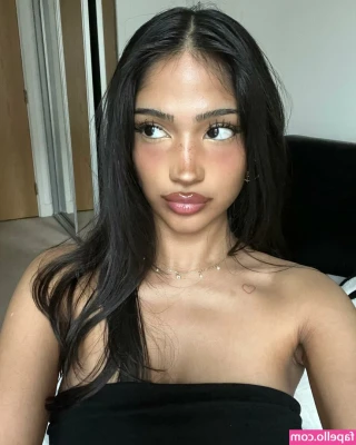 imanimalikaa - New scene in your dms. A super naughty bath 🛁 🧼💋😇