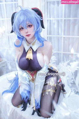 Monpink_mon [ monpink-mon-1 ] - LIVE SHOW TOMORROW 6 PM PST