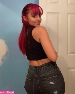 curliegirlie - I know you wanna see my ass bouncing on your cock 🍆
