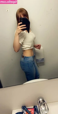 minawawaw - If only I wasn’t wearing pants 🤔