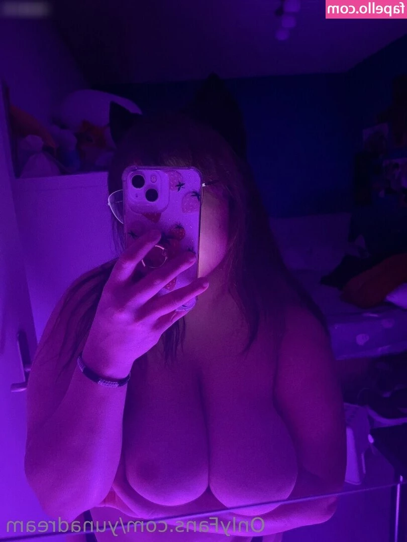 Yunadream - FREE FREE   FREE   tuprincess21    tuprincess21    Hi baby I