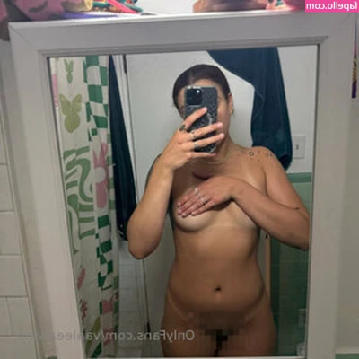 Vaaleealvaro [ vaaleealvaro-1 ] - Working out, getting ready for my trip to Bali.  Are you ready for my