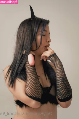 Adriana Hernandez [ adriana-hernandez ] - Hop in and join me!!!!