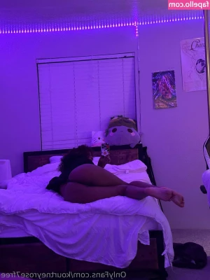 kourtneyrose7free - Aloha mis babes    Todo tipo de contenido conmigo y solo yo   Los