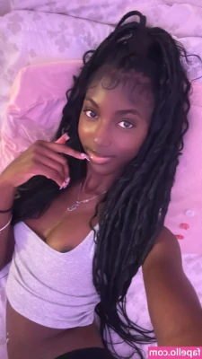 Misssexypisces - Do you like the heels? 🥰😁