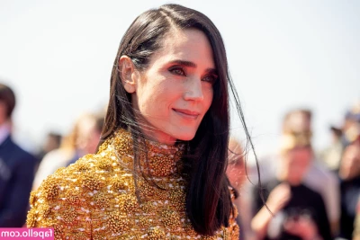 Jennifer Connelly [ jennifer-connelly ] - How s your weekend been