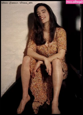 Jennifer Connelly [ jennifer-connelly ] - 😄flash back. Damn that thing is leaking