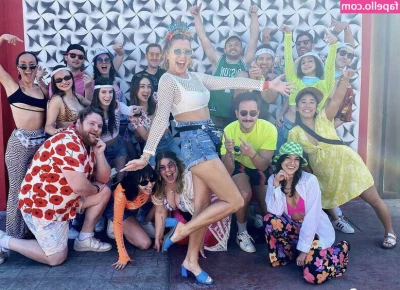 Taylor Misiak [ taylor-misiak ] - Various bootied butts ✨️