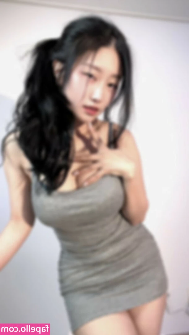 Choidaeri_ [ choidaeri ] - I bet you would have a sweet . . sweet dream tonight 💓