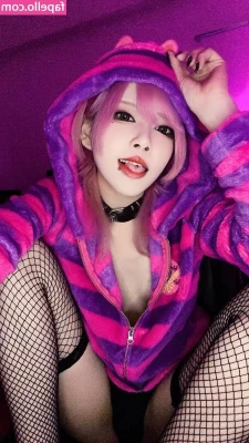 Ponyoouji - Just me and a pink vibrator