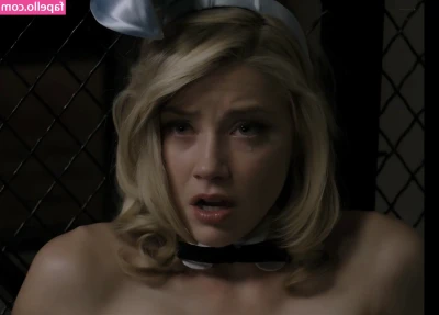 Amber Heard [ amber-heard-1 ] - Sheer black panty hose = Bankruptcy
