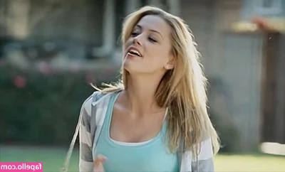 Amber Heard [ amber-heard-1 ] - you made it thru Monday, you deserve to cum right now. here is a