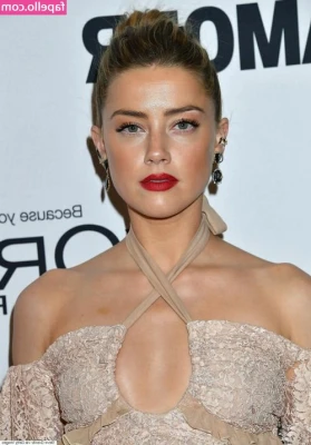 Amber Heard [ amber-heard-1 ] - Missing my summer tan lines…