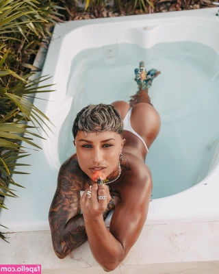 Talise Harris [ talise-harris ] - Win some of my sexiest panties babe    https onlyfans com 962399327