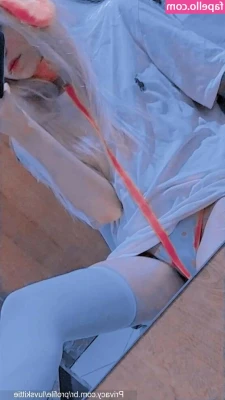 luvskittie - never ever thought i’d be giving a blowjob to a unicorn horn 😳