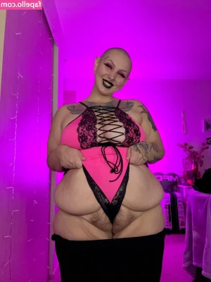 sugarsweetmeatpie [ sugarsweetmeatpie-3 ] - Traditional seflie