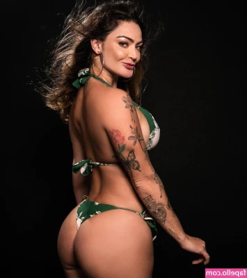Laura Keller [ laura-keller ] - got a few toys