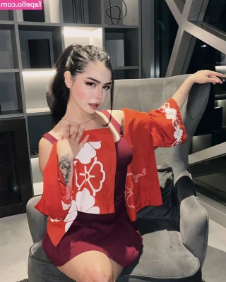 Eduarda Yuni [ eduarda-yuni ] - Please