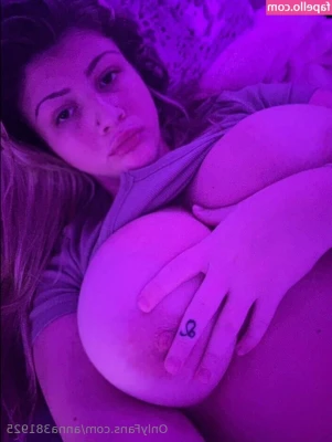annaabaldwin - gm lil cutie :3 mommy feelin xtra needy today cum chat if u want 🥺