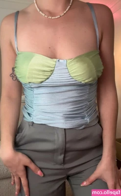 Camille LV [ camille-lv ] - Frolicking in the sun today  amp  wanted to make you apart of it   I