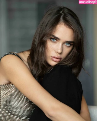 Giulia Ciancio [ giulia-ciancio ] - The problem with finding outfits with 34DDDs (or maybe they’re even