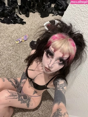 Kayleigh Kadaverous [ kayleigh-kadaverous ] - Ficcami la lingua nel culetto e fammi godere forte 🥵