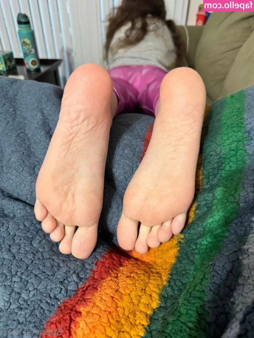 Spencer Macalino [ spencer-macalino ] - Lazy Sunday?❤️