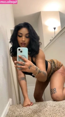Briafaye - Photoshoot in Black Lingerie