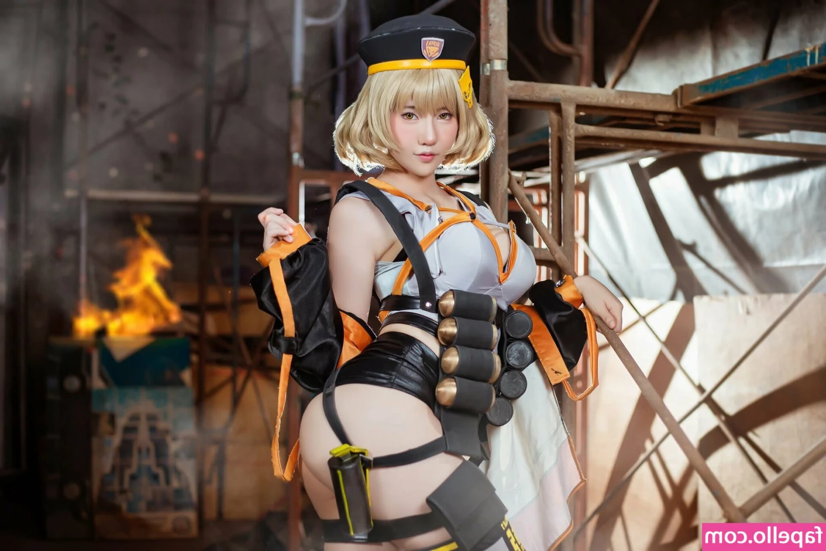 Moii Chan Cosplayer [ moii-chan-cosplayer ] - 🌞 I love this weather ☀️