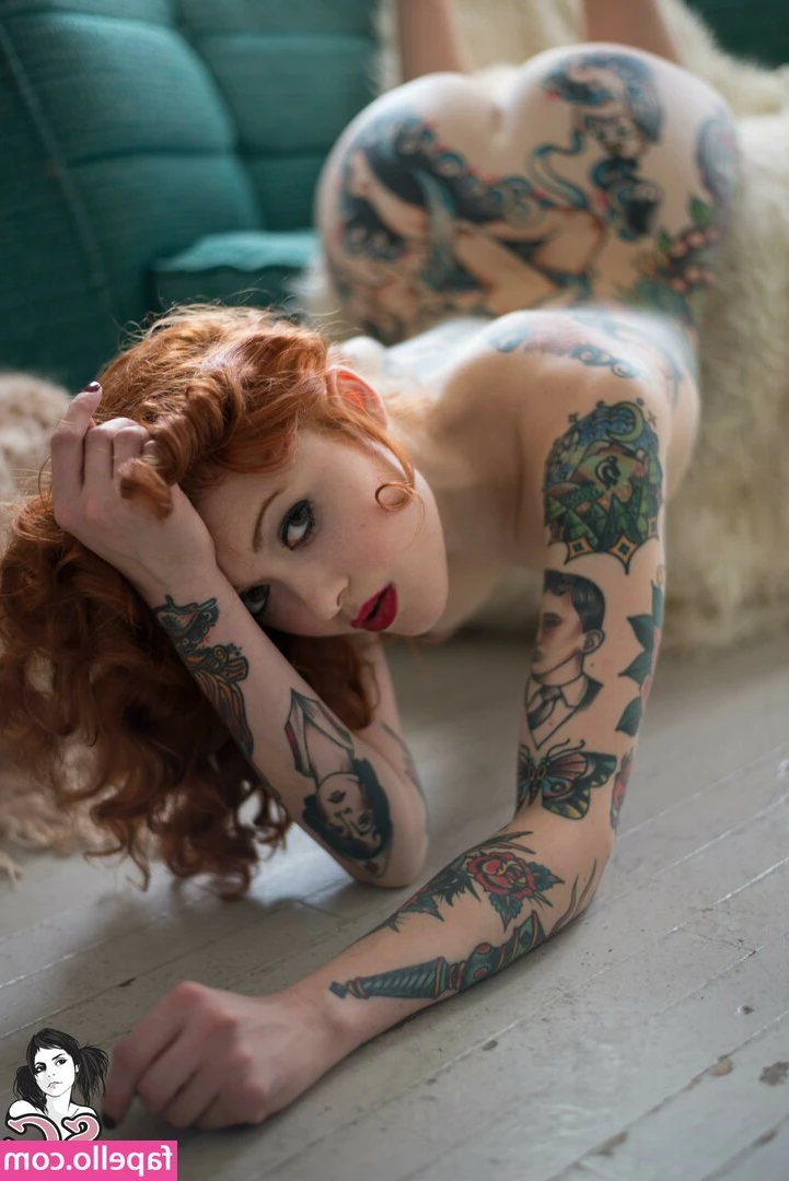 Maud Frainklen [ maud-frainklen ] - Will you help me to take it off baby?😈🥵