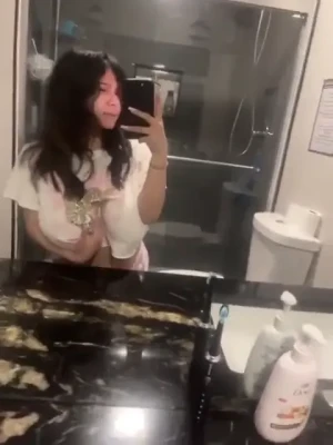lolorily - RE-RELEASE/REDUCED PRICE | My First Anal Scene: Enjoy this video of