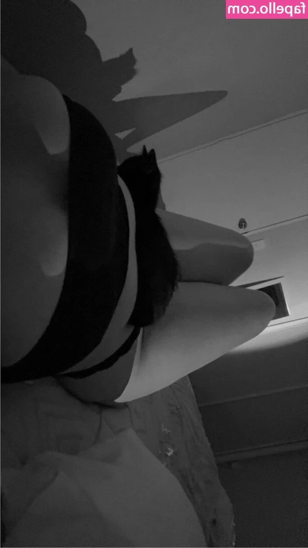 arohagraceful - I’ve been feeling so kinky lately