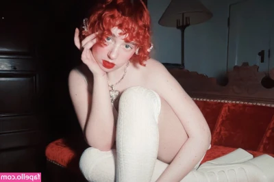 iamliyv - Airy delicate babe 🫧🌸