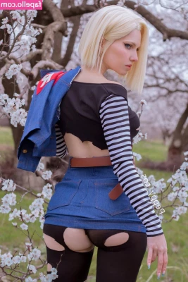 Peppy_Cos [ peppy-cos ] - Happy Friday from your fav milf