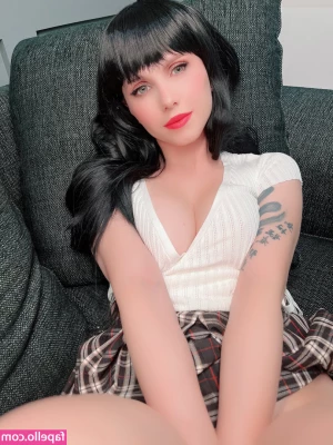 Peppy_Cos [ peppy-cos ] - Mmmmmm I would love your tongue right here 👅