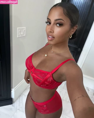 jonica - Elf tiddies are best tiddies