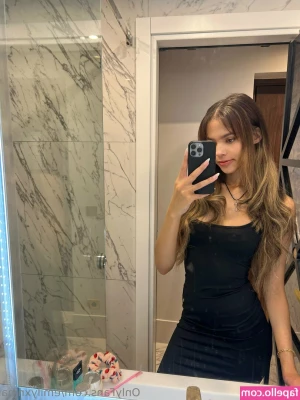 emilyxnina - I wanna be riding you baby