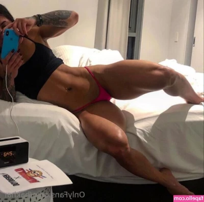 Bakhar Nabieva [ bakhar-nabieva-17 ] - Every time you guys tip my posts, my booty gets a little bigger. 