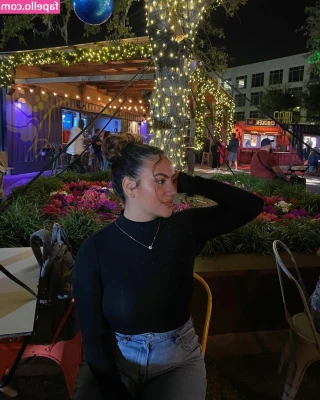 Andrea Chaparro [ andrea-chaparro ] - I love walks through nature 🥰🥰🥰