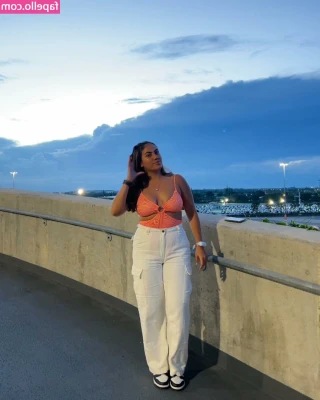 Andrea Chaparro [ andrea-chaparro ] - new fav bra ❤️