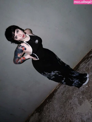 obscuresama - 🚨tip me 45 for a full 7 mins 🚨this is for my feet fans hehe