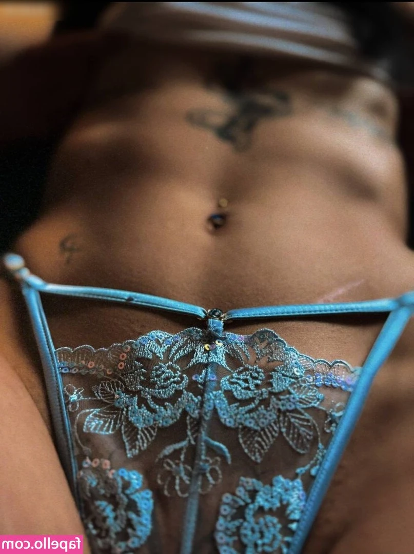 Charlotte_wkyns [ charlotte-wkyns ] - yesterday at my lover