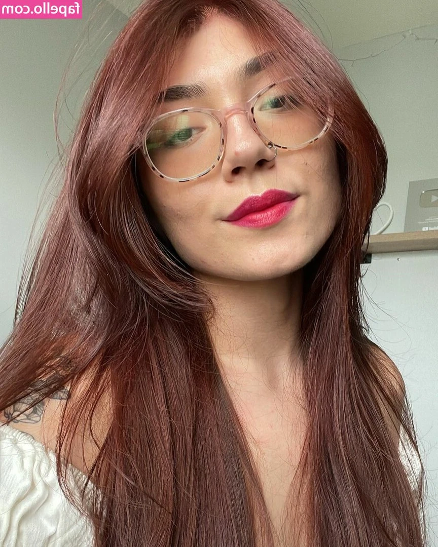 Lofiluvasmr | Gabby [ lofiluvasmr-gabby ] - Always been a bit insecure about my thighs before but you guys